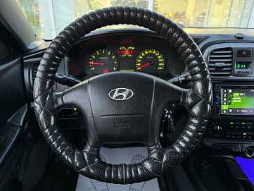 Hyundai Sonata, 2006г, передний привод, механика