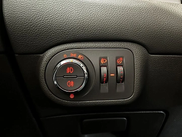 Opel Zafira, 2012г, передний привод, автомат