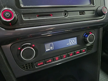 Volkswagen Polo, 2019г, передний привод, автомат