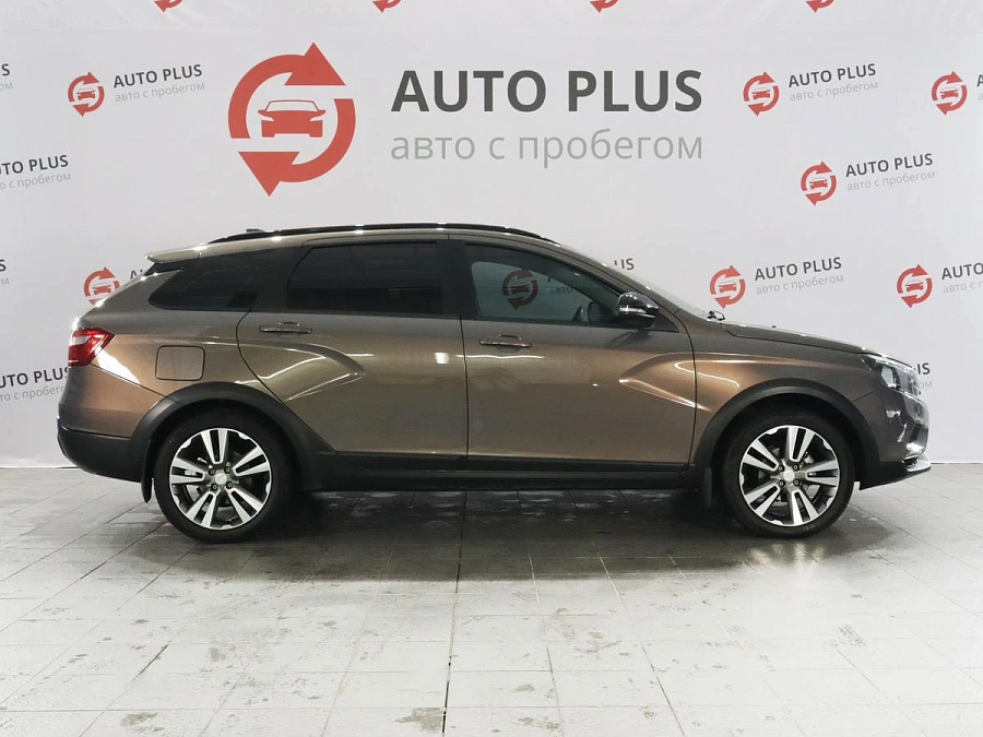 Lada (ВАЗ) Vesta, 2018г., передний привод, робот