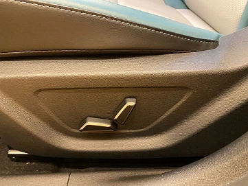 Geely Emgrand, 2023г, передний привод, автомат