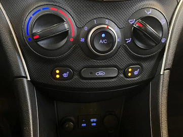 Hyundai Solaris, 2016г, передний привод, механика