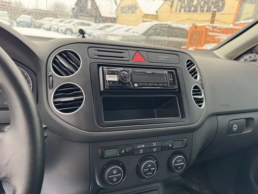 Volkswagen Golf Plus, 2008г., передний привод, автомат