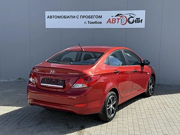 Hyundai Solaris, 2011г, передний привод, автомат