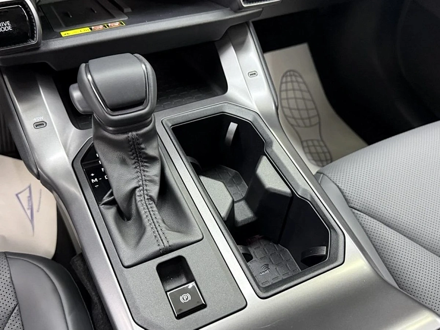 Toyota Wildlander, 2026г., полный привод, вариатор