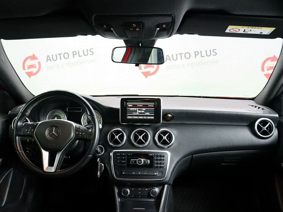 Mercedes-Benz A-Класс, 2013г., передний привод, робот