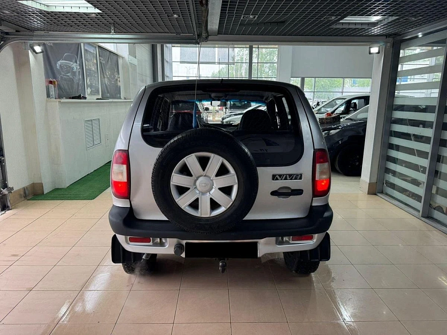 Chevrolet Niva, 2007г., полный привод, механика