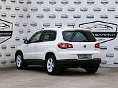 Volkswagen Tiguan, 2008г., полный привод, автомат