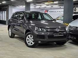 Volkswagen Touareg, 2010г, полный привод, автомат