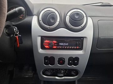 Renault , 2012г., передний привод, механика