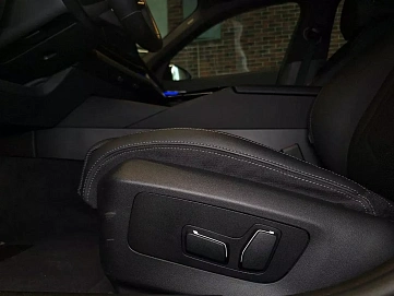 BMW 5 серии, 2023г, полный привод, автомат