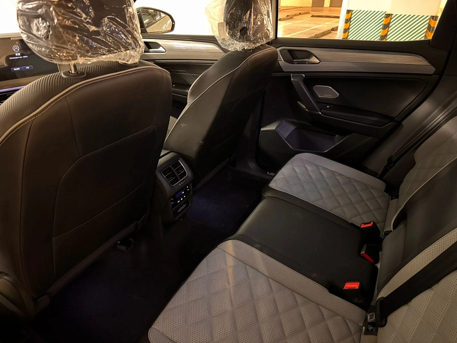 Volkswagen Tayron, 2024г., полный привод, робот