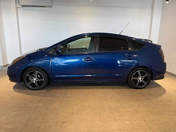 Toyota Prius, 2009г, передний привод, автомат