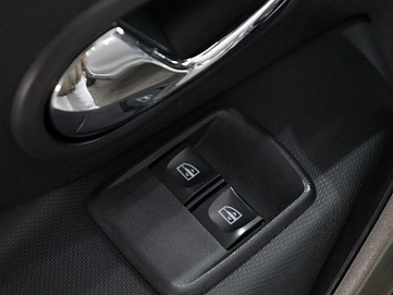 Renault , 2021г., передний привод, автомат