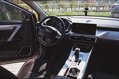 Geely Coolray, 2021г, передний привод, робот