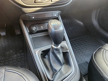 Hyundai Solaris, 2021г, передний привод, механика