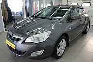 Opel Astra, 2012г., передний привод, автомат