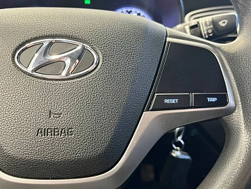 Hyundai Solaris, 2020г, передний привод, автомат