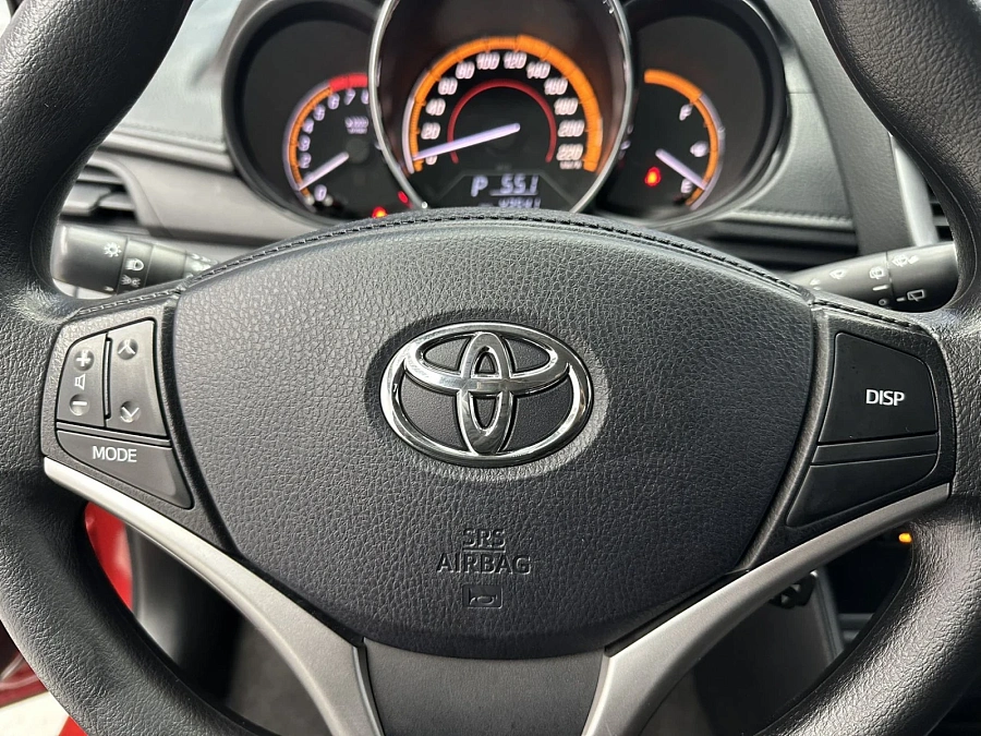 Toyota Yaris, 2021г., передний привод, вариатор