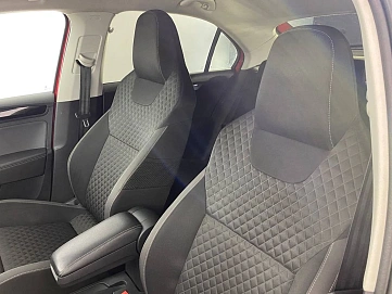 Skoda Rapid, 2018г, передний привод, робот