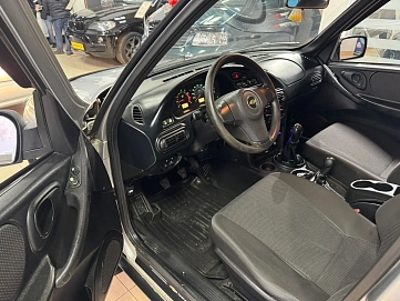 Chevrolet Niva, 2011г, полный привод, механика