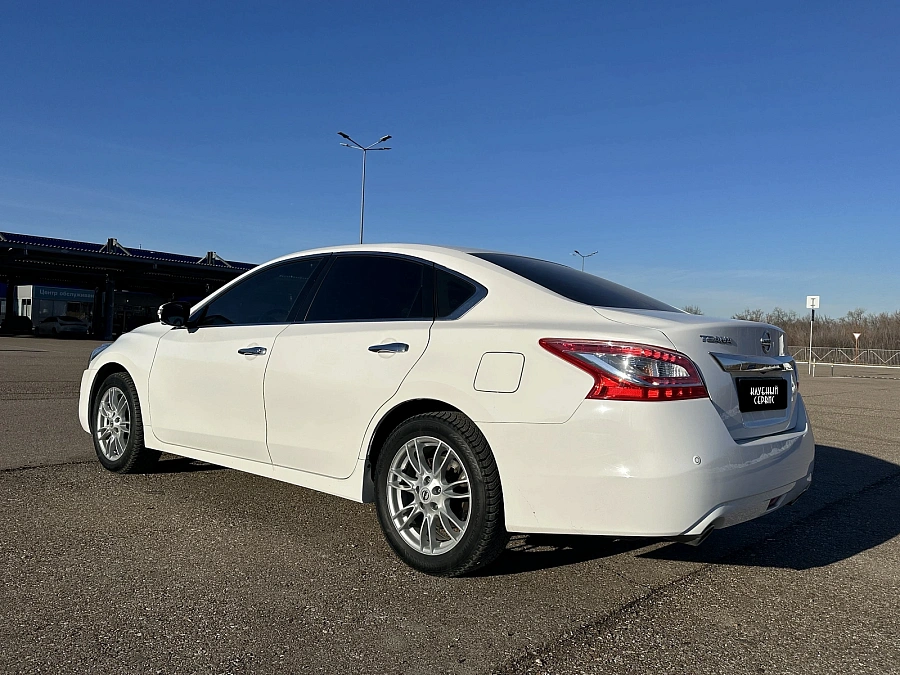 Nissan Teana, 2014г., передний привод, вариатор