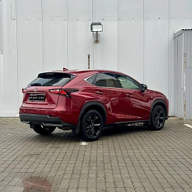 Lexus NX, 2017г, передний привод, автомат