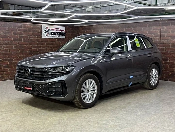 Volkswagen Touareg, 2025г, полный привод, автомат