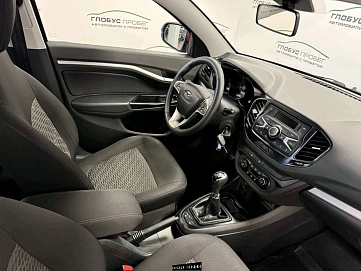 Lada (ВАЗ) Vesta, 2018г, передний привод, механика