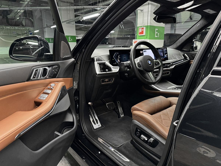 BMW X7, 2023г., полный привод, автомат