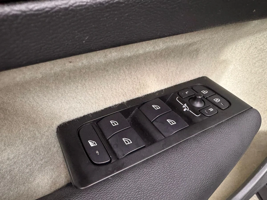 Volvo XC40, 2020г., передний привод, робот