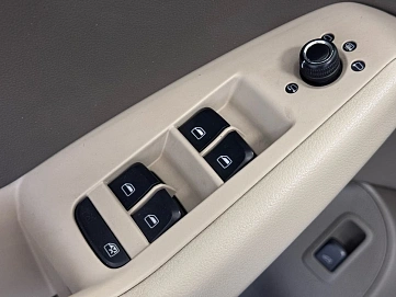 Audi Q5, 2010г, передний привод, автомат