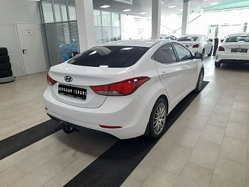 Hyundai Elantra, 2014г, передний привод, автомат