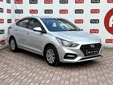 Hyundai Solaris, 2018г., передний привод, автомат