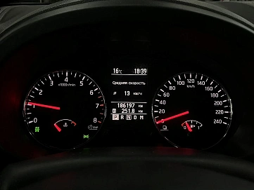 Nissan X-Trail, 2014г, полный привод, вариатор