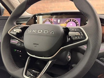 Skoda Kodiaq, 2025г, полный привод, робот