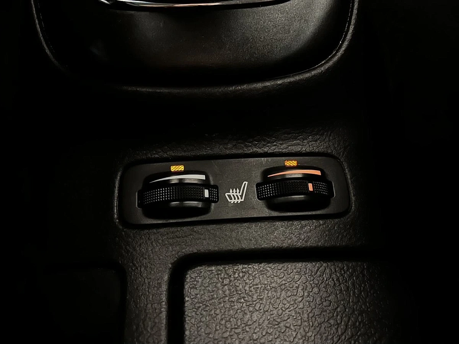 Toyota Avensis, 2008г., передний привод, механика