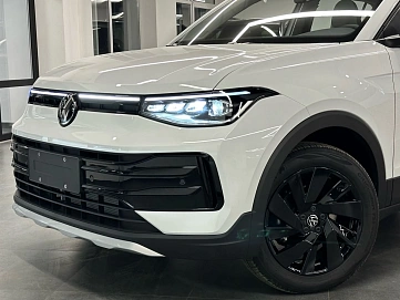 Volkswagen Tharu XR, 2024г, передний привод, автомат