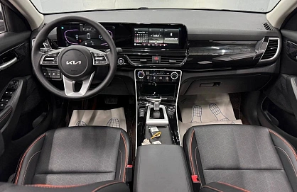 Kia Seltos, 2023г, передний привод, вариатор