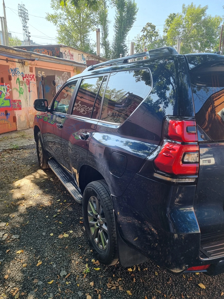 Toyota Land Cruiser Prado, 2017г., полный привод, автомат