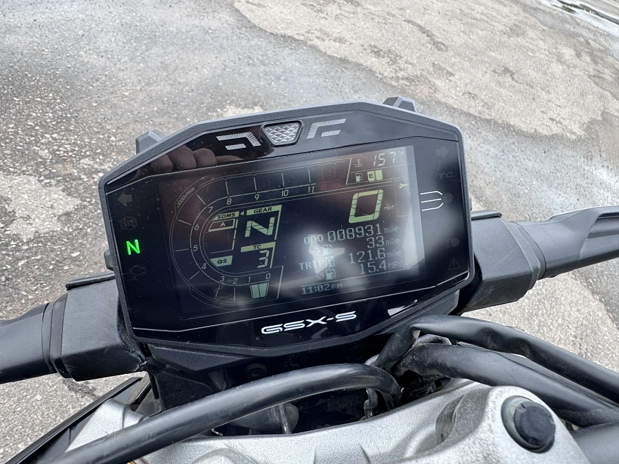 Suzuki GSX S 1000, 2023г.