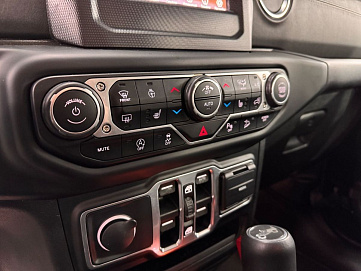 Jeep Wrangler, 2018г, полный привод, автомат