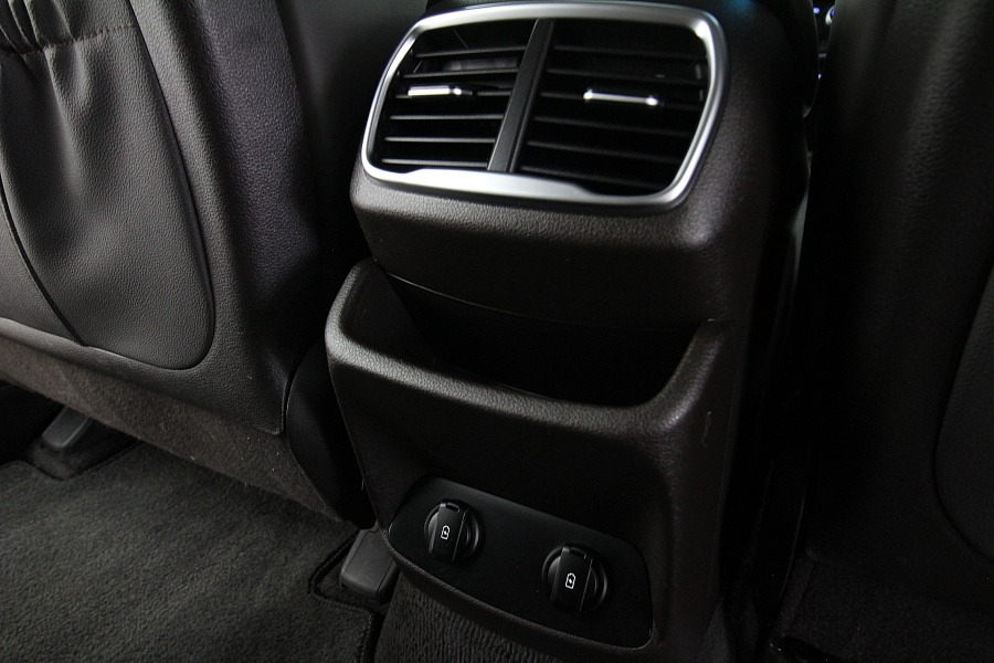 Hyundai Santa Fe, 2019г., передний привод, автомат