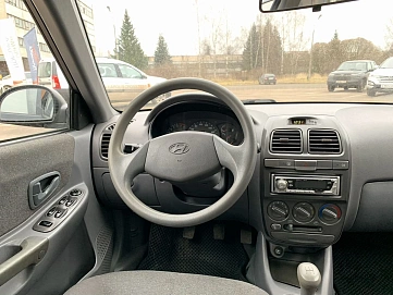 Hyundai Accent, 2005г, передний привод, механика