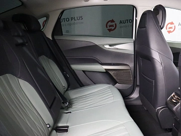 Changan Lamore, 2024г, передний привод, робот