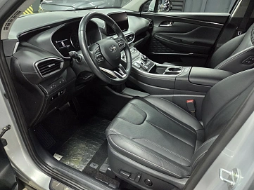 Hyundai Santa Fe, 2023г, полный привод, автомат