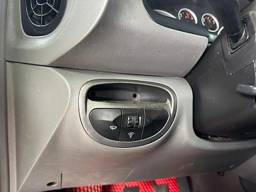 Hyundai Santa Fe, 2005г, полный привод, механика