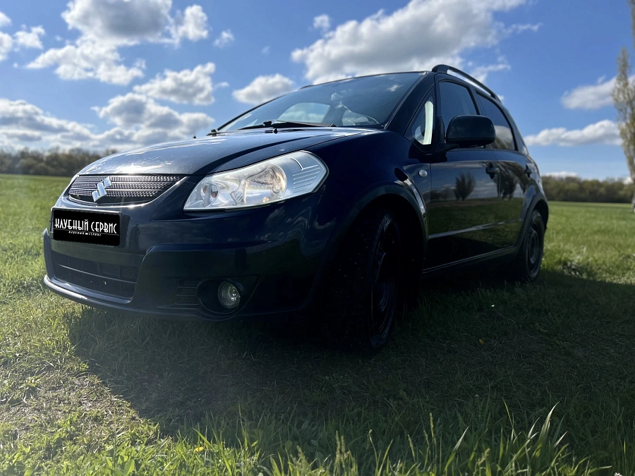 Suzuki SX4, 2008г., передний привод, механика