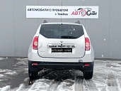 Renault Duster, 2012г., передний привод, механика
