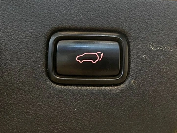 Kia Sorento, 2015г, передний привод, автомат